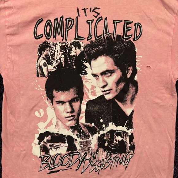 Twilight X Bloody Disgusting It's Complicated t-shirt size Large - Picture 2 of 5